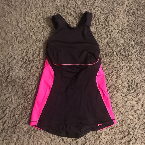 Lululemon Top - Picture 1 of 3
